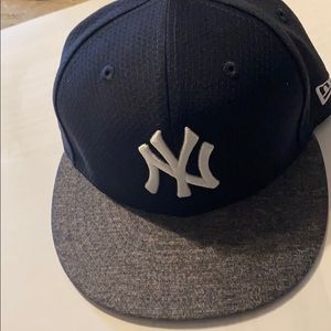 Yankees hat